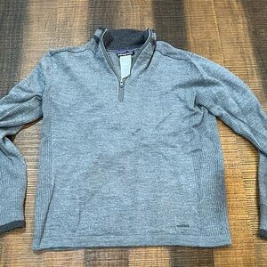 Patagonia sweater men’s medium